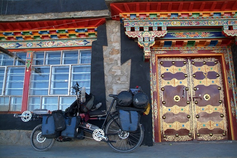 tibet4 022-haus-von-reichen-tibetern